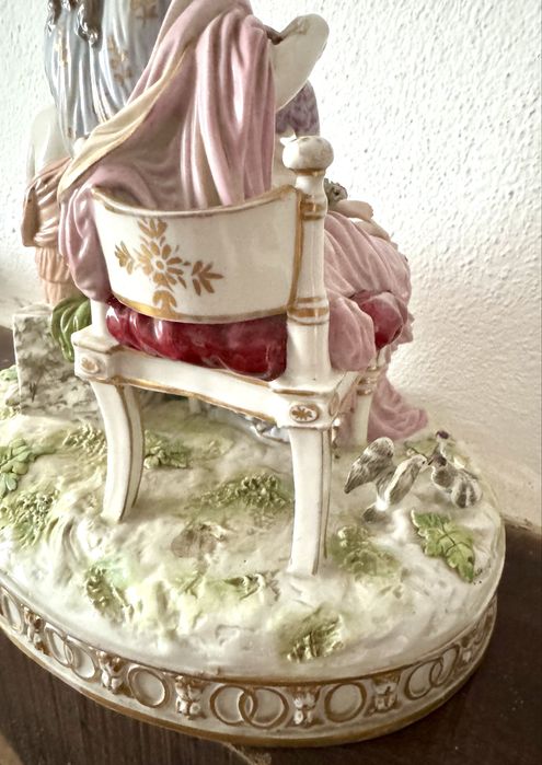 Estatueta em porcelana - Meissen