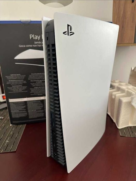 PlayStation 5 pouco usada