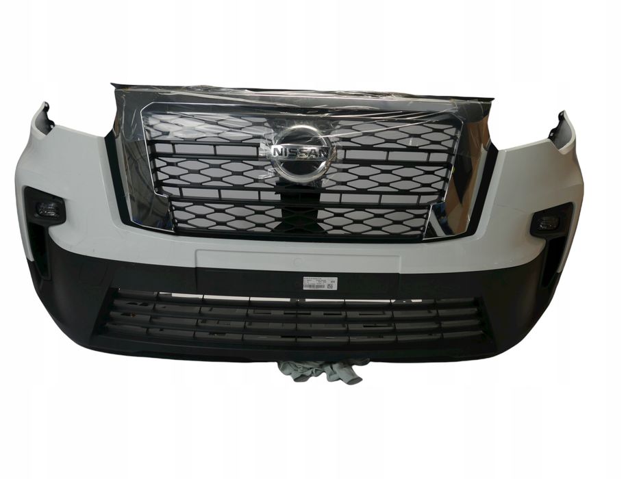 zderzak przedni przód nissan nv 300