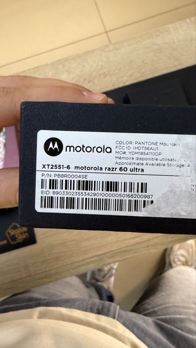 Motorola Razr 60 Ultra 16/512GB Mountain Trail  (EU)