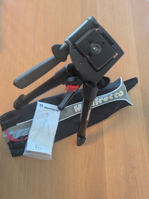 Tripé Manfrotto 728B
