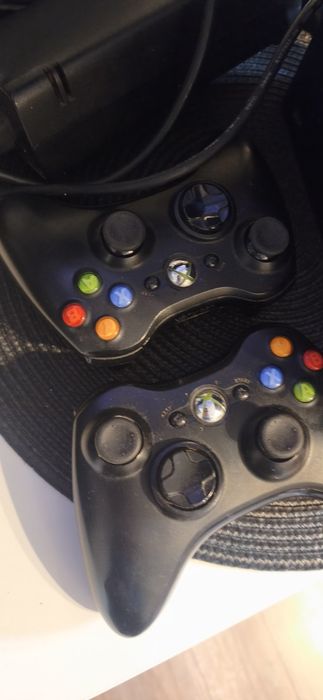 Xbox 360 slim e 500gb po spa dwa pady abadvatarhdd