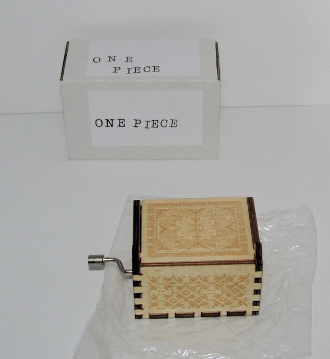 Caixa de Musica "One Piece"