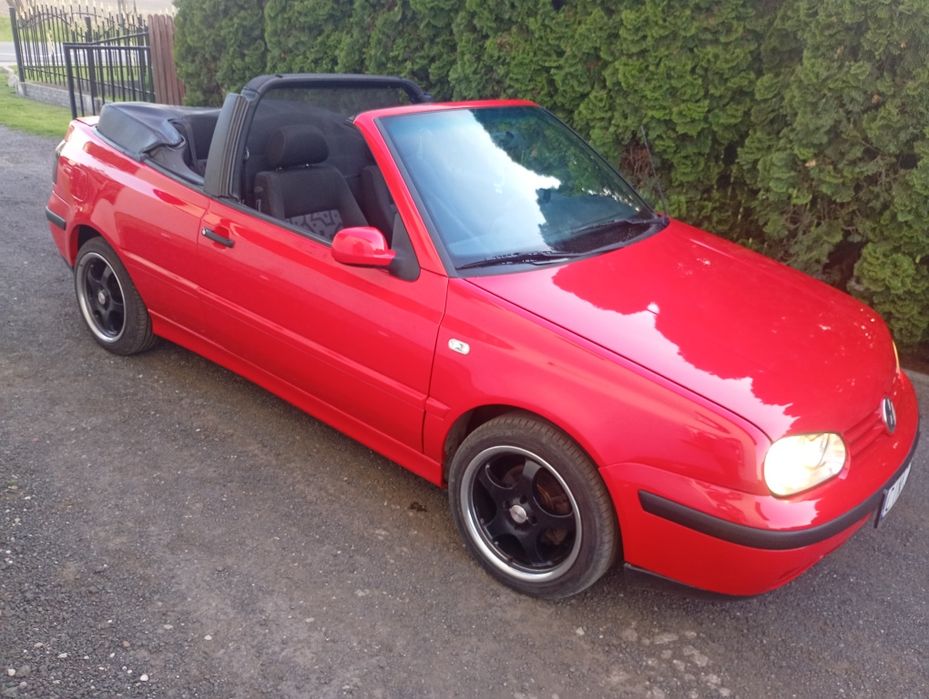 Witam mam do sprzedania VW Golf cabrio 4