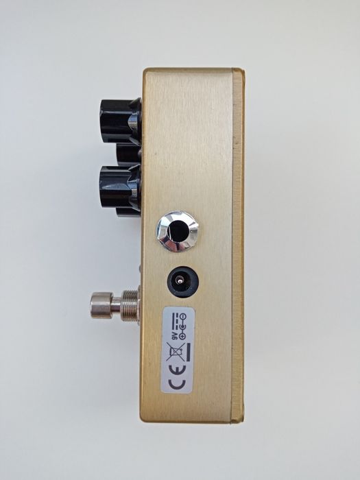 MXR Custom Badass Modified Overdrive (pedal guitarra)
