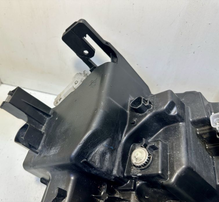 Фара левая Mitsubishi Eclipse Cross full led 2022 2023 2024 2025 USA