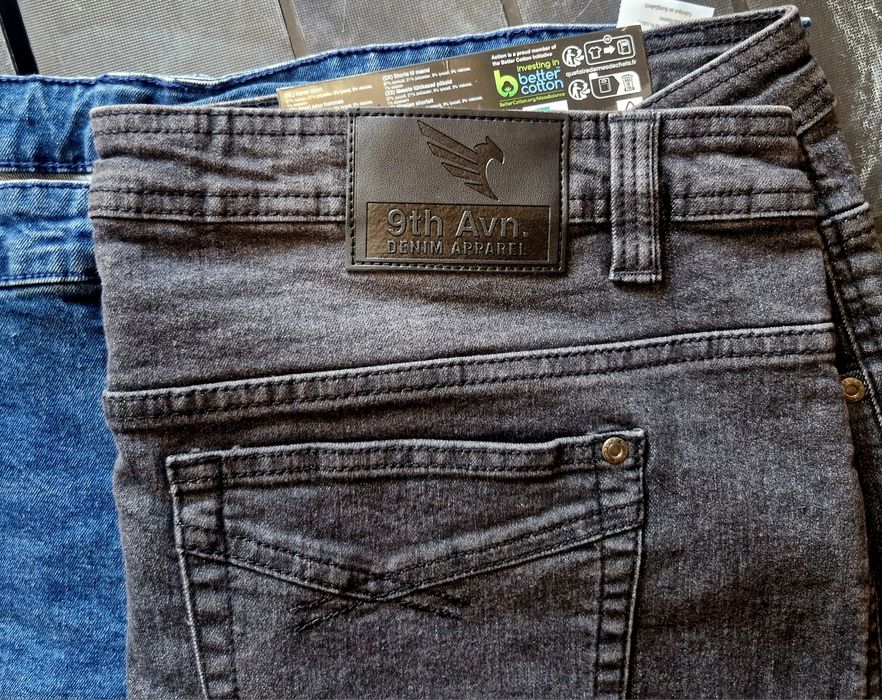 Bermudas de ganga calções novas por estrear em preto 
Em cinza
Xxl n 5