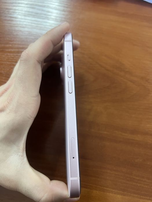 iPhone 15 128GB Black. Стан 10/10. Батарея 99%