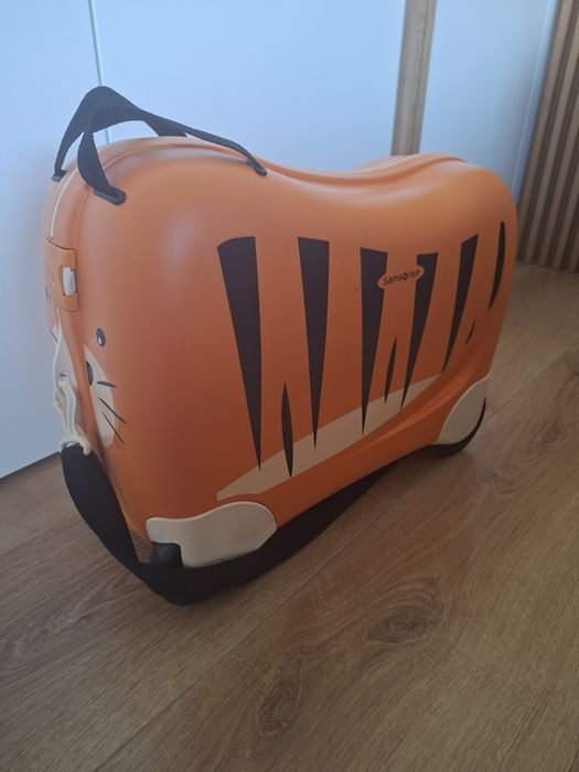 Walizka kabinowa, Samsonite