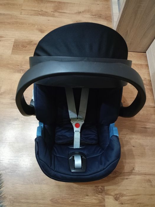 Nosidełko cybex z bazą isofix