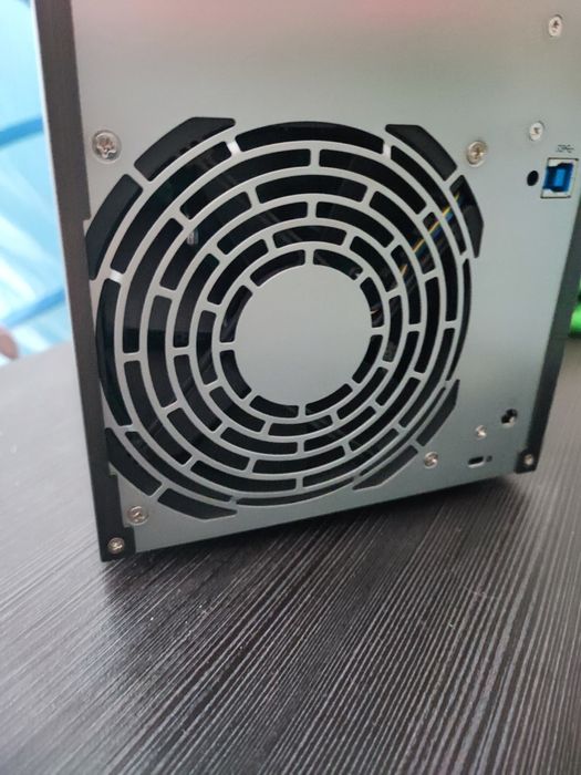 As6004u moduł rozszerzający asustor