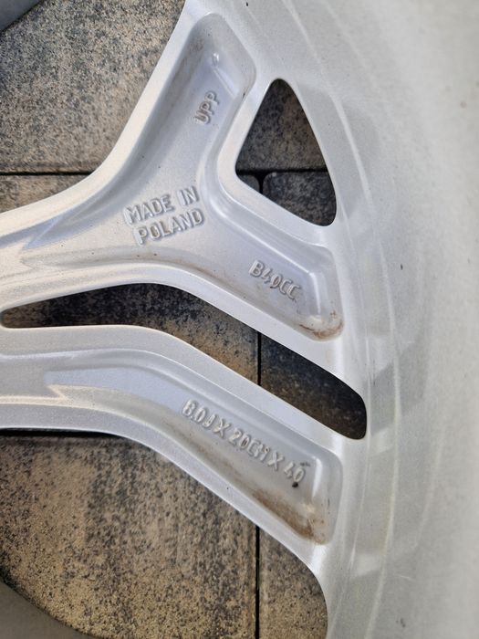 Felgi aluminiowe 5x108  20 "  Land Rover Evoque II K8D2-1007-GA