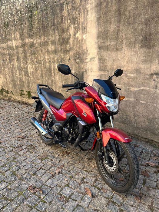Honda cb125f de 2022