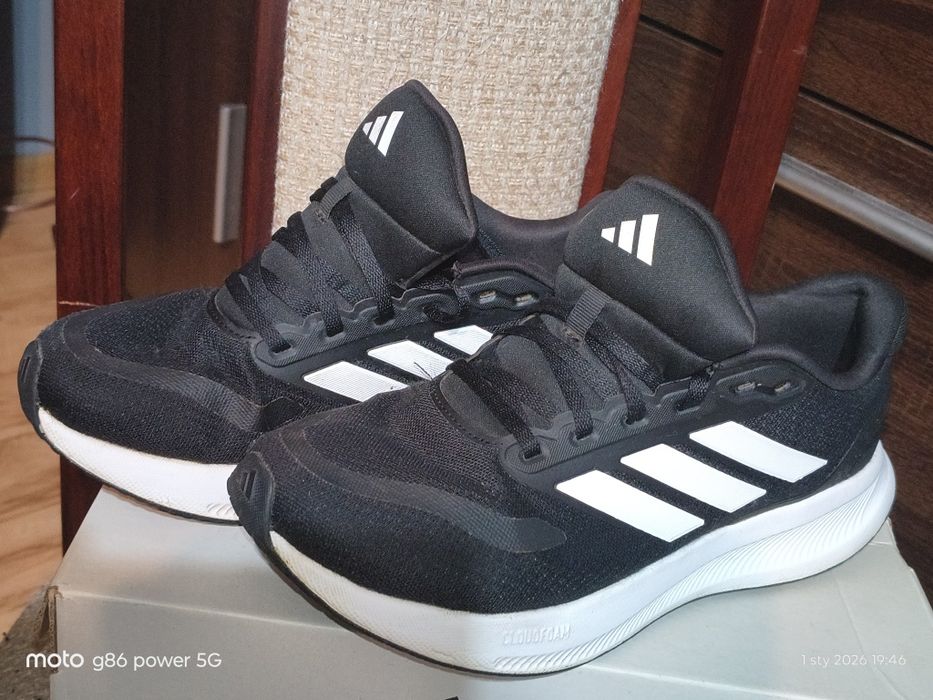Buty marki Adidas