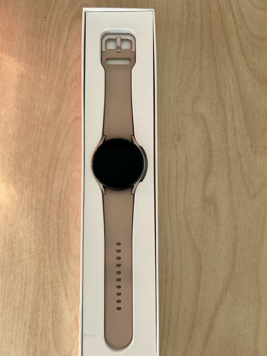Годинник samsung galaxy watch4
