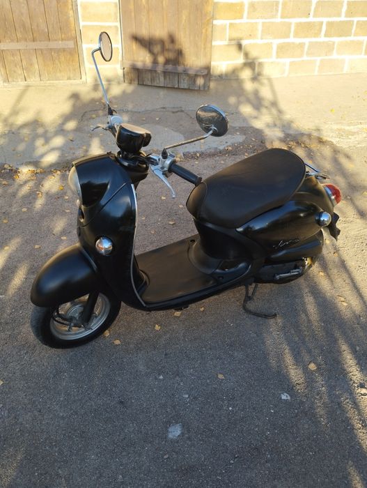 Скутер Yamaha Vino 4T