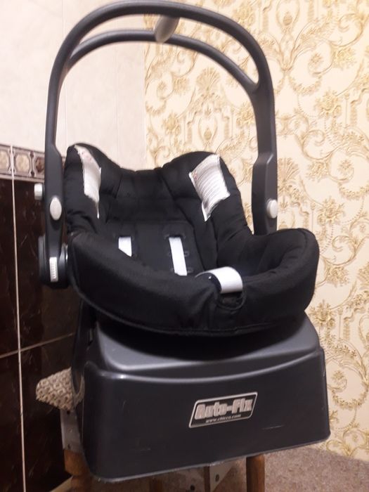 Автокресло (люлька)