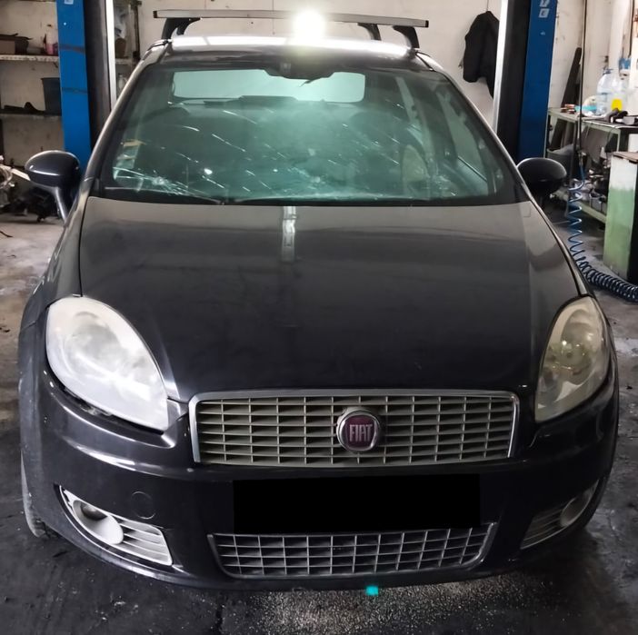 Fiat Linea para peças