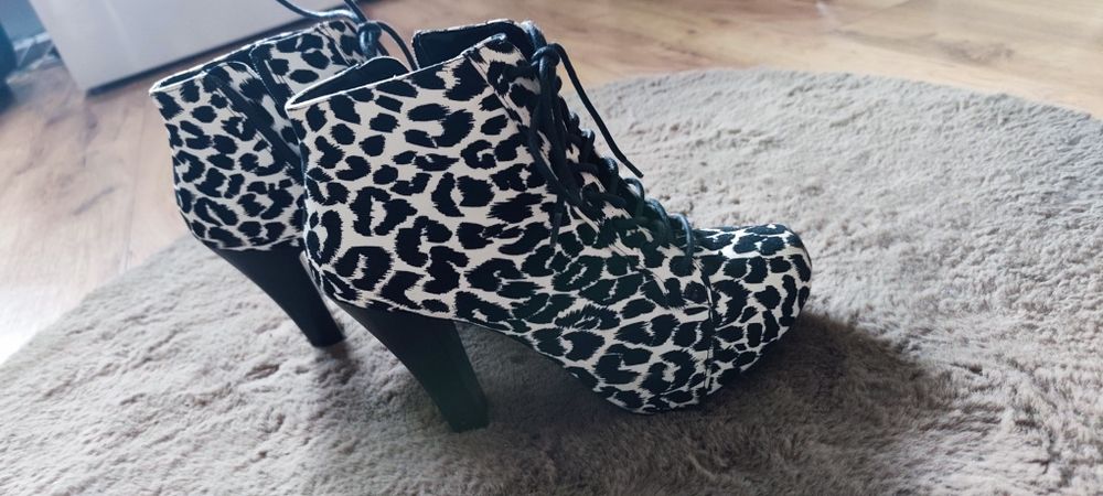 Botki damskie rozmiar 40/41