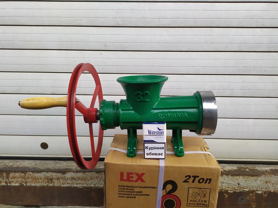 Чугунная мясорубка 32, промышленная, ручная мясорубка под мотор