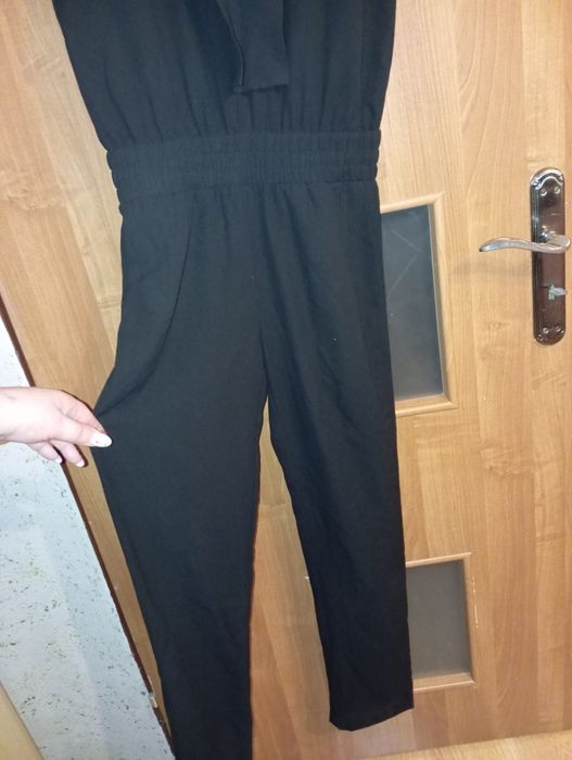 Czarny elegancki kombinezon 36/38