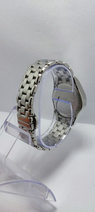 *69*Tissot  LADY 
T072.210.11.058.0