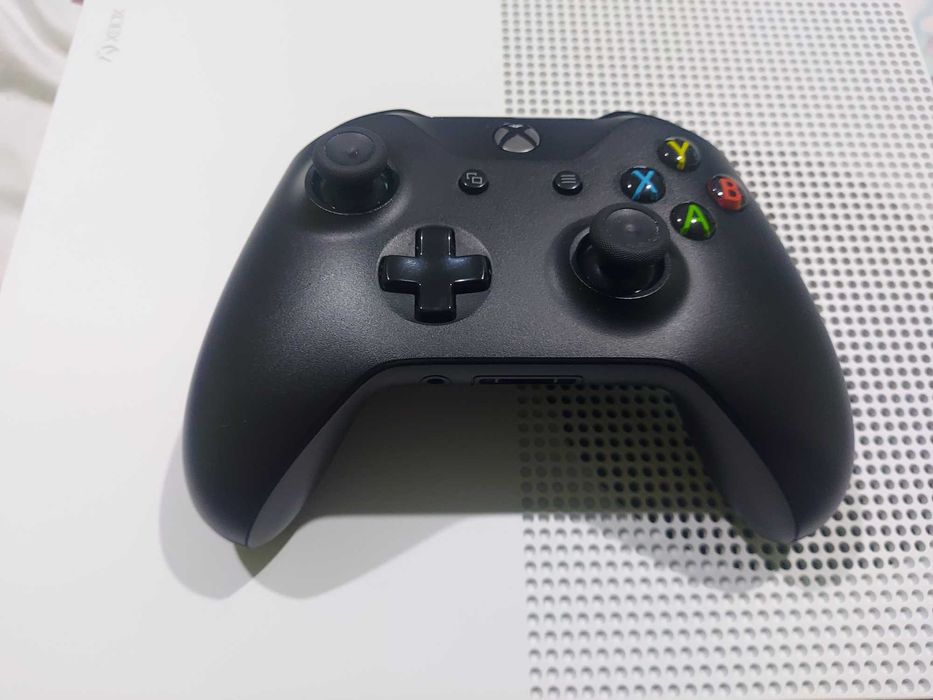 Xbox One S 500 Gb