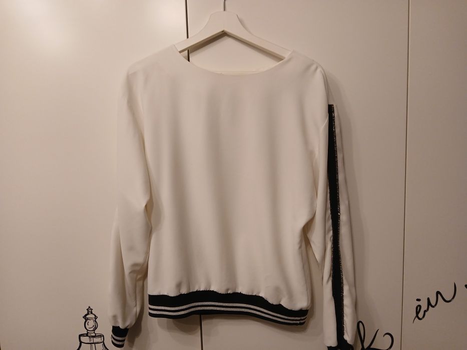 Elegancka bluzka biała z lampasem srebrno-czarnym święta  roz.38!