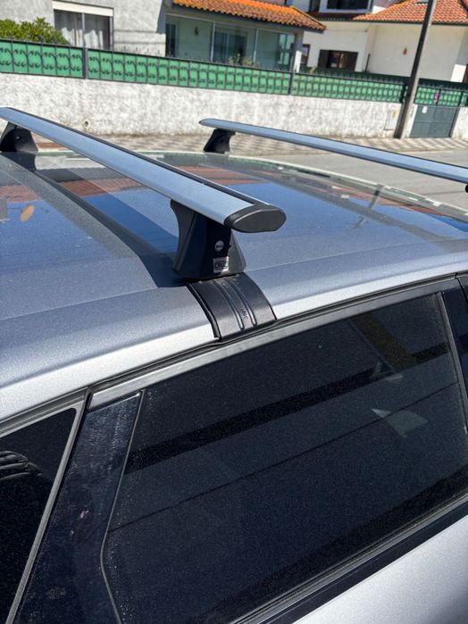 Barras de Tejadilho Peugeot 308 CRUZ Airo T