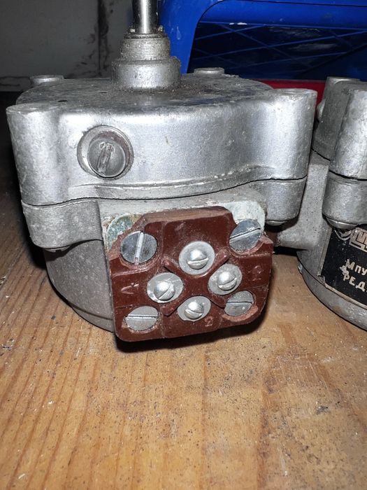 Електродвигун однофазний РД-09