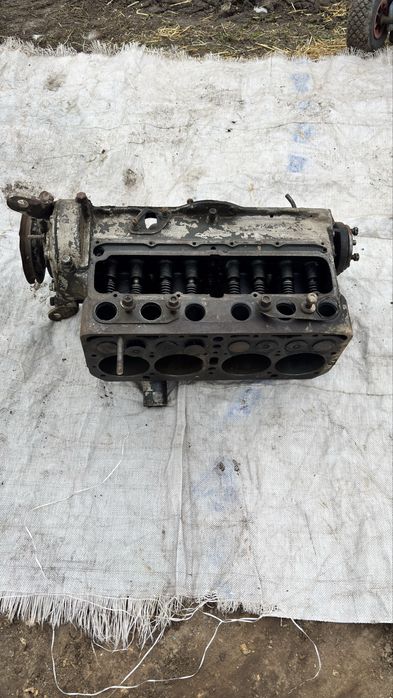 Продам Газ-67 під реставрацію або на запчастини все разом!
