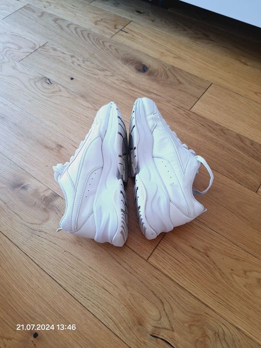 Puma adidasy na platformie 38