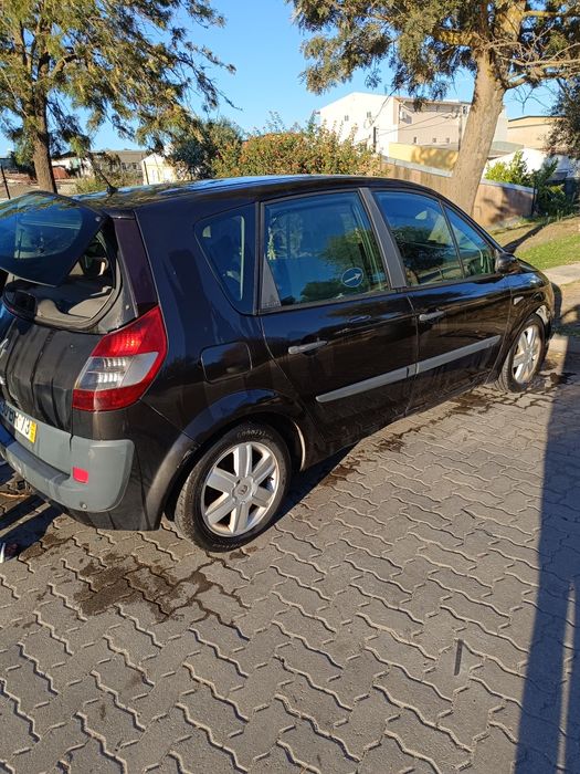 Renault Scenic 1.5 dci