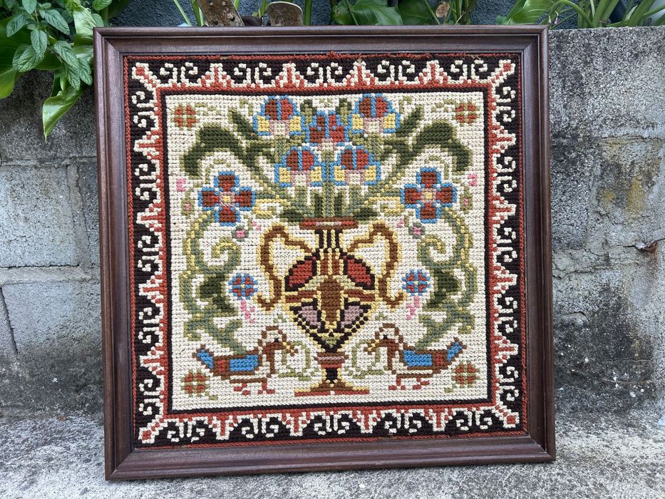 Quadro tapeçaria de arraiolos