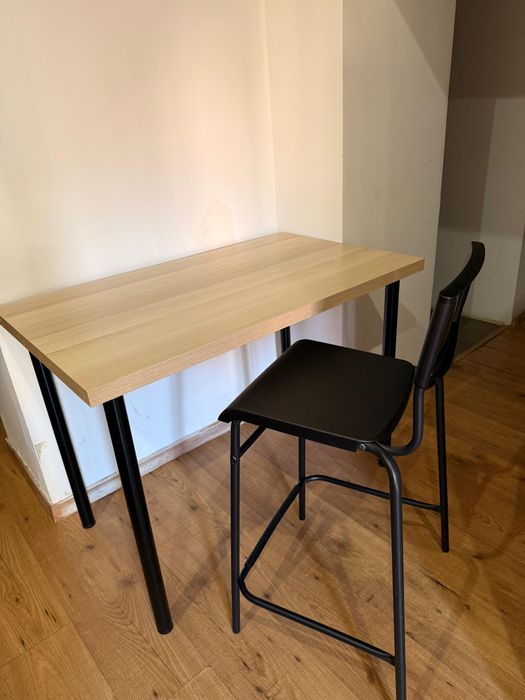 Mesa e Cadeira – Conjunto Prático