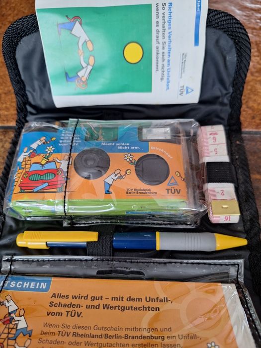 Zestaw powypadkowy nowy