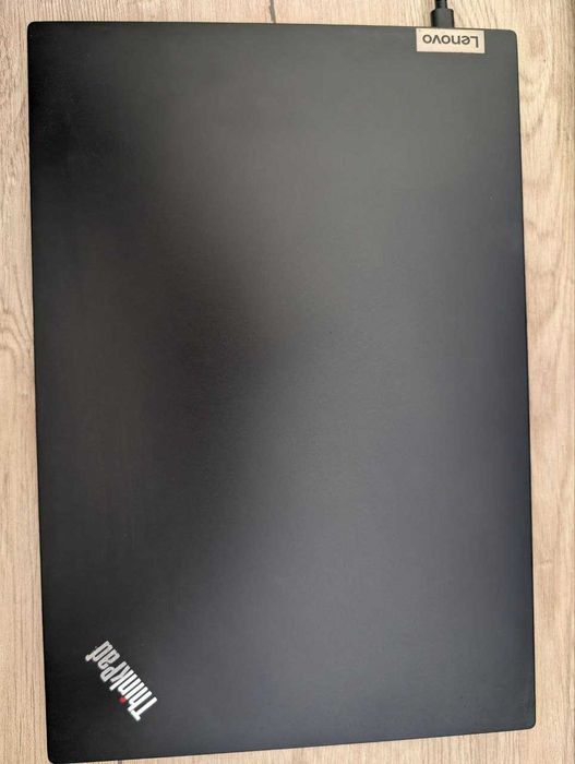 Lenovo ThinkPad E14 Gen 2 AMD / Ryzen 5 4500U / 8GB / 256 SSD