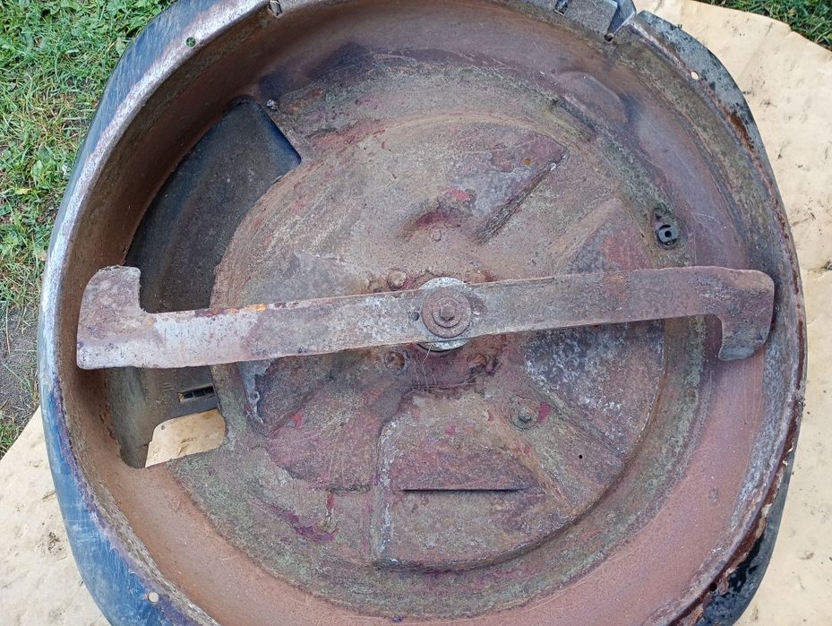 Kosisko do traktorka F72 castel Garden, Honda, Viking
