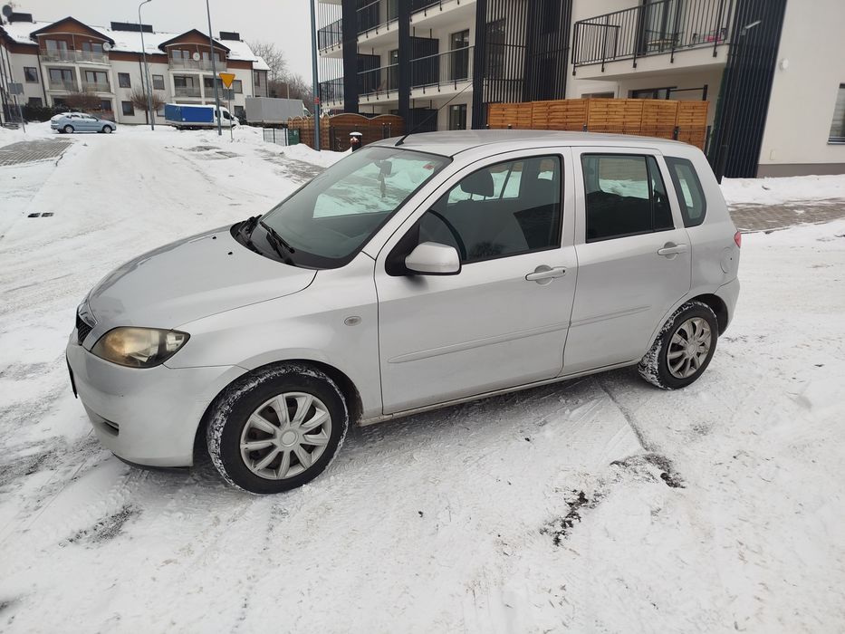 Mazda 2 z silnikiem 1.4 diesel   2005r
