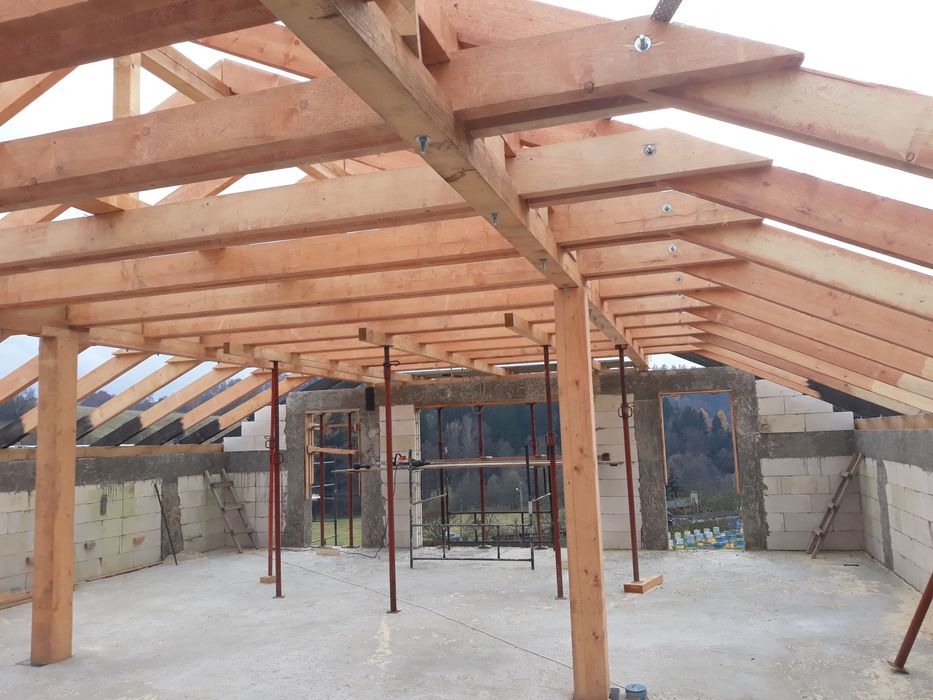 Budowa domów, usługi budowlane