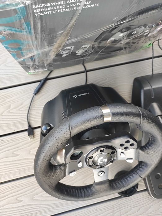 Kierownica Logitech g920(force feedbeck,Xbox,g29)