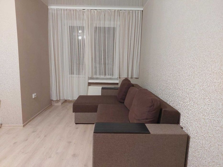 Великогабаритна квартира біля автостанції на 5 чол