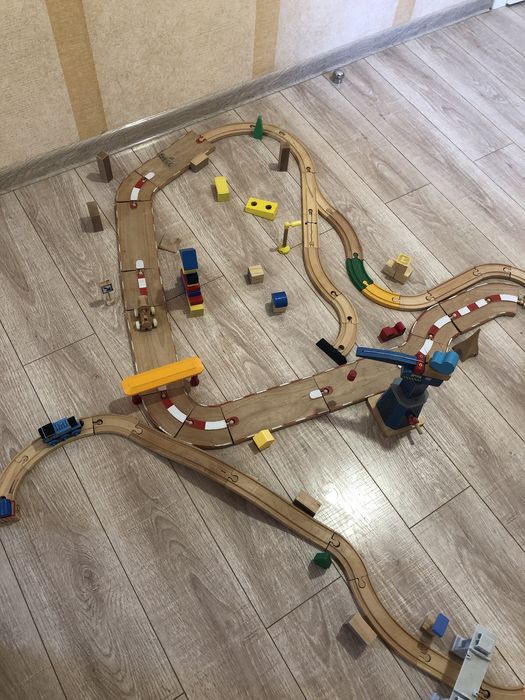 Залізнична дорога дерев'яна