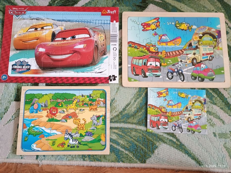 4 zestawy puzzli drewniane i kartonowe
