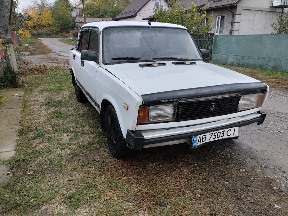 ВАЗ 2105 1,3 бензин 5-ст