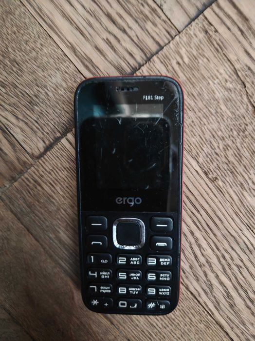 продам телефон Sony Ericsson 120грн.