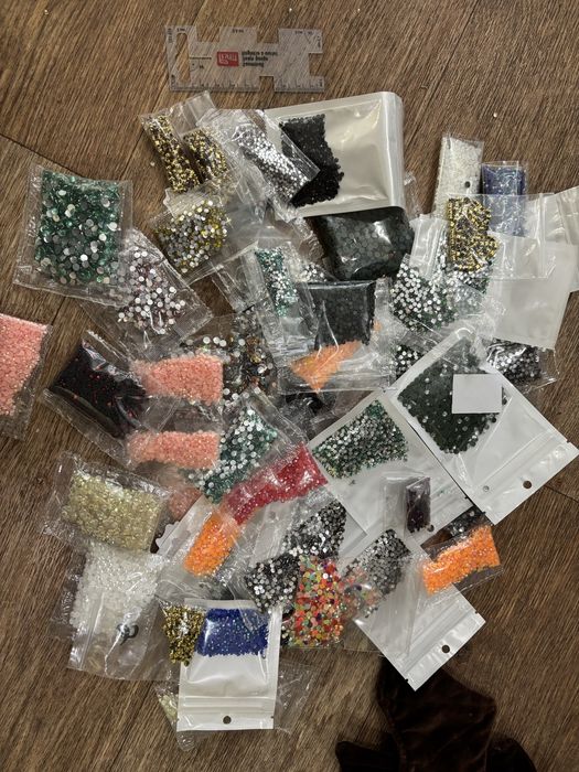 Мікс якісних стразів