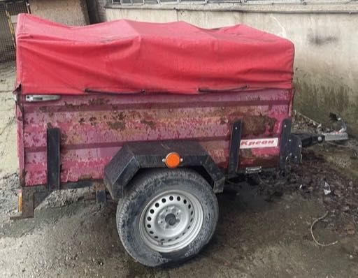 Прицеп - КРЕОН 1600х1300х500 с тентом и с дугами