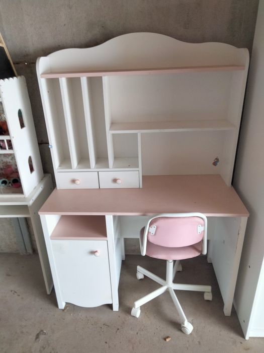 Meble do pokoju dziewczynki