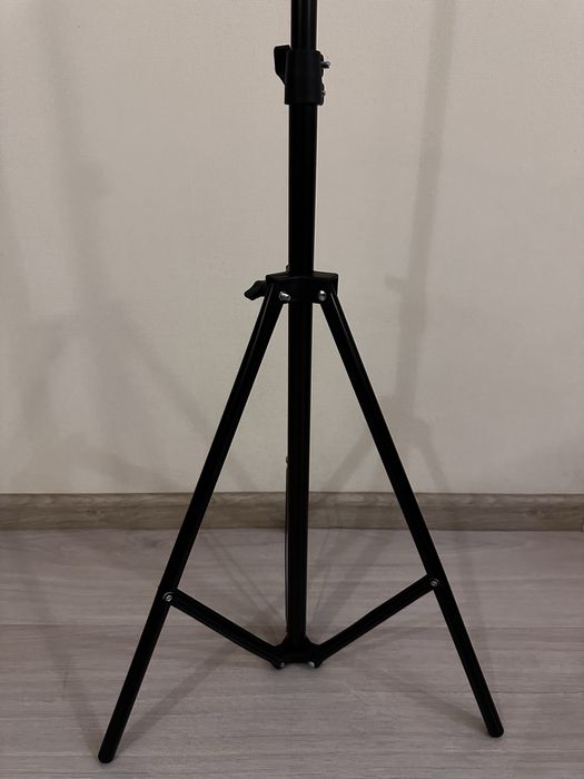 Тримач Рамка Т-кіт Стійка для фону:зеленого,студійного.